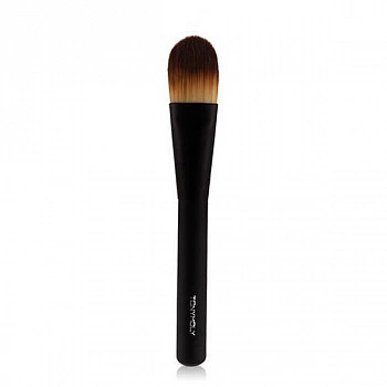 Кисть для тональной основы Professional Foundation Brush